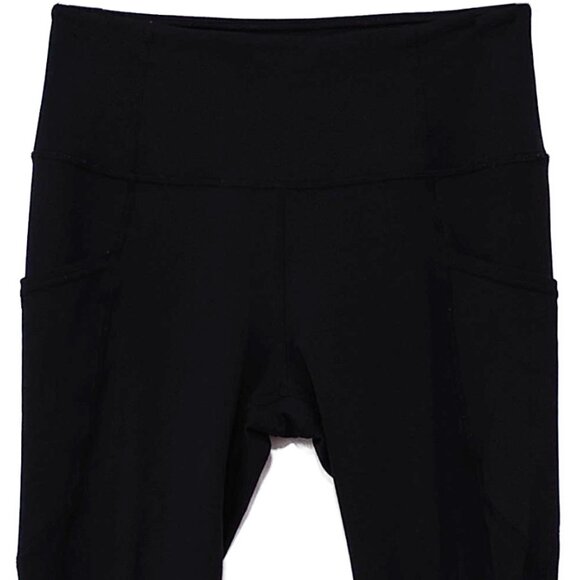 Quince Ultra-Soft High-Rise Pocket Legging in Black - Picture 4 of 6